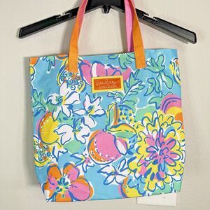 Lilly Pulitzer For Estee Lauder Multicolor Floral Strap Canvas Tote Beach Bag